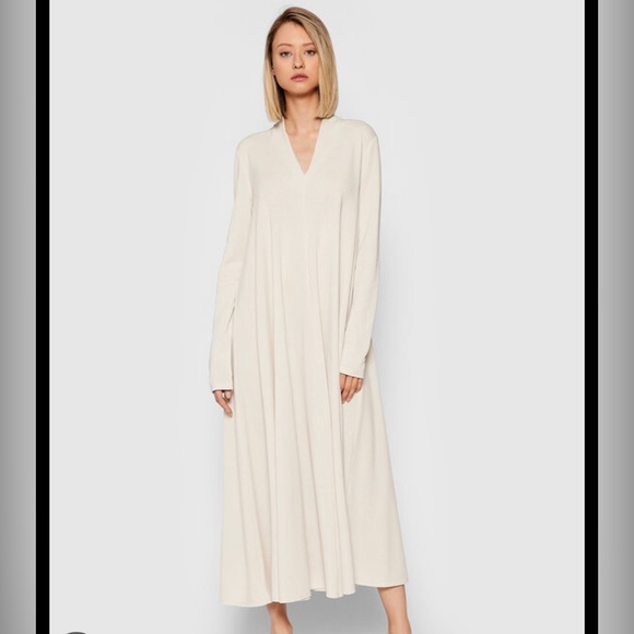 MaxMara Dresses & Skirts - Robe de jour Caladio 36260616 Beige Relaxed Fit by MaxMara